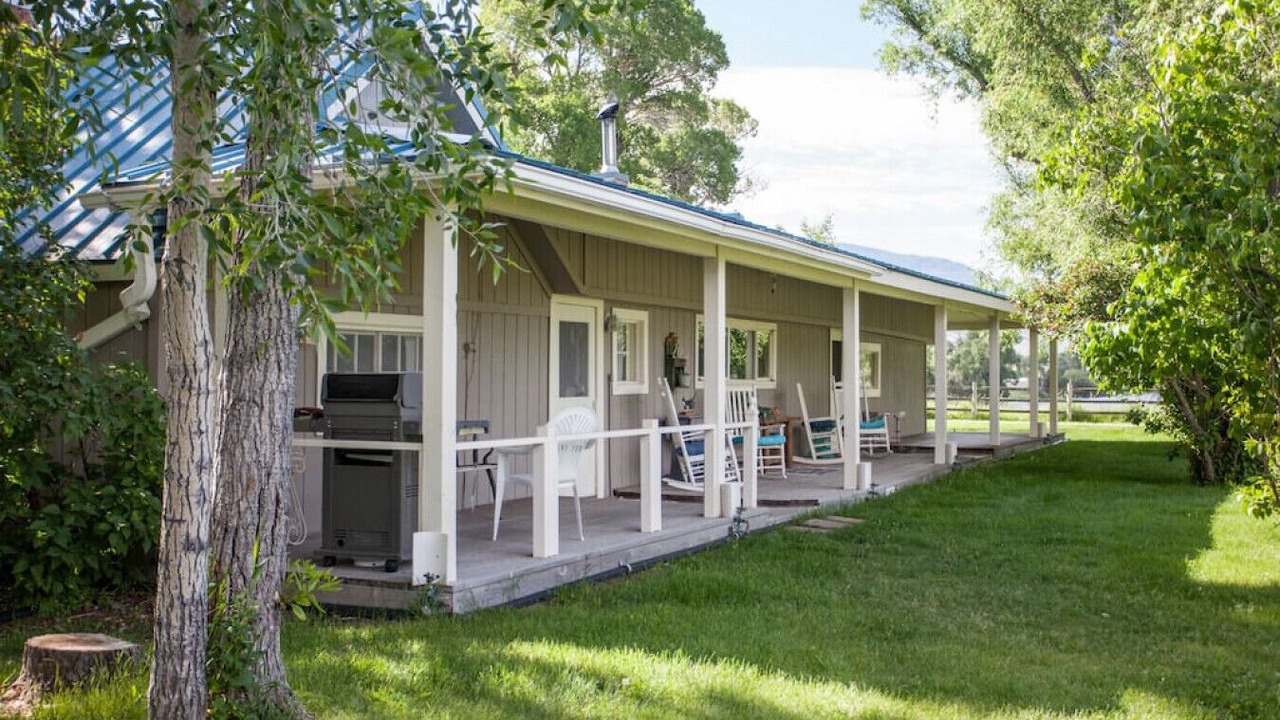 Photo of Outdoor in Livingston