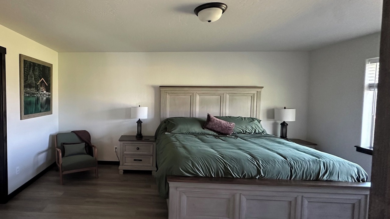 Photo of Bedroom in Athol