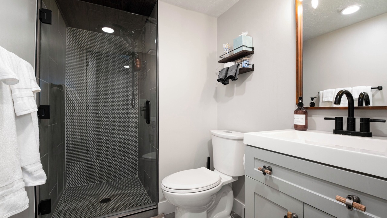 Photo of Bathroom in Bountiful