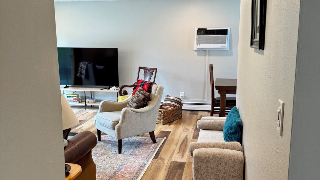 Photo of Livingroom in Moose Can Gully