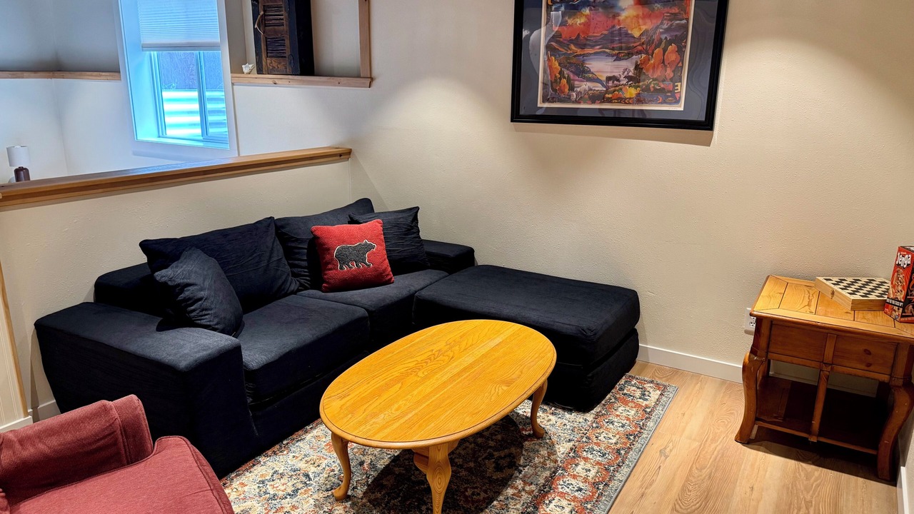 Photo of Livingroom in Moose Can Gully