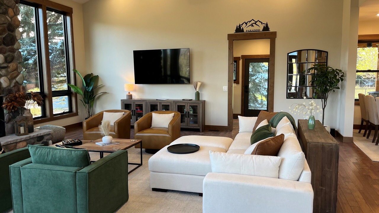 Photo of Livingroom in Livingston