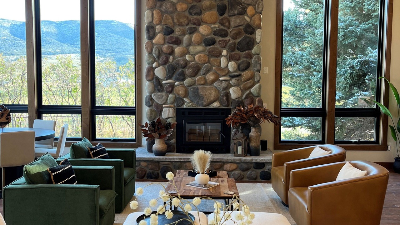 Photo of Livingroom in Livingston