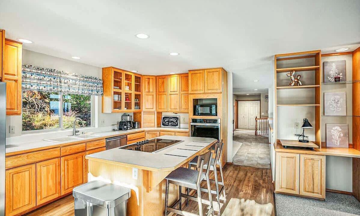 Photo of Kitchen in Port Ludlow