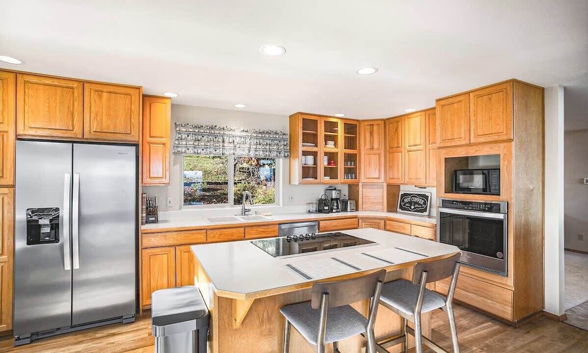 Photo of Kitchen in Port Ludlow