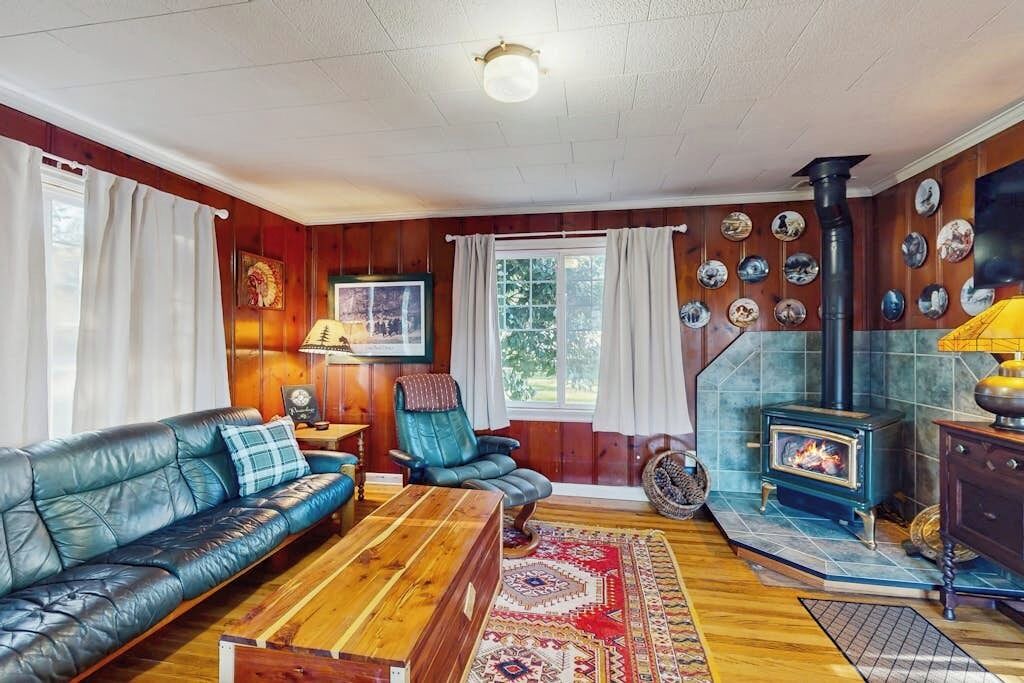 Photo of Livingroom in Bainbridge Island