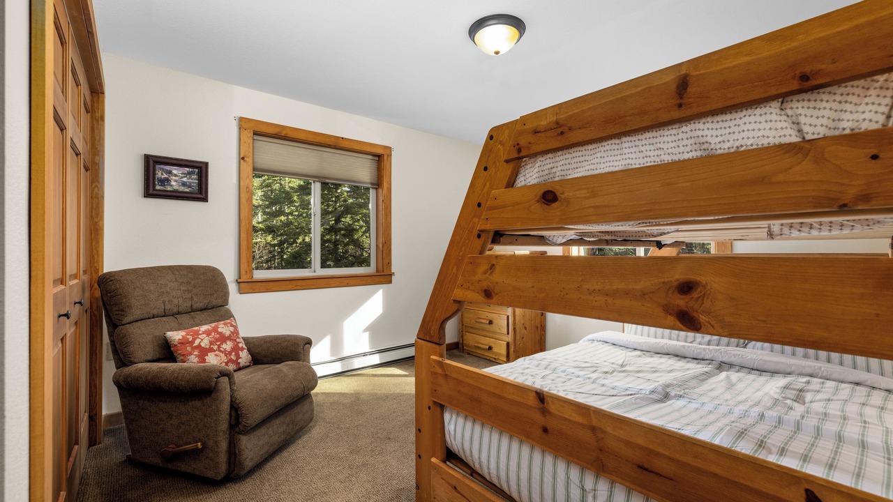 Photo of Bedroom in Bigfork