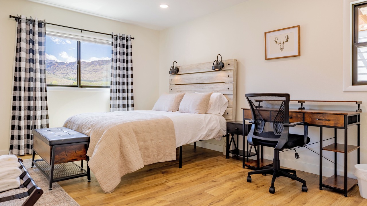 Photo of Bedroom in Wapiti