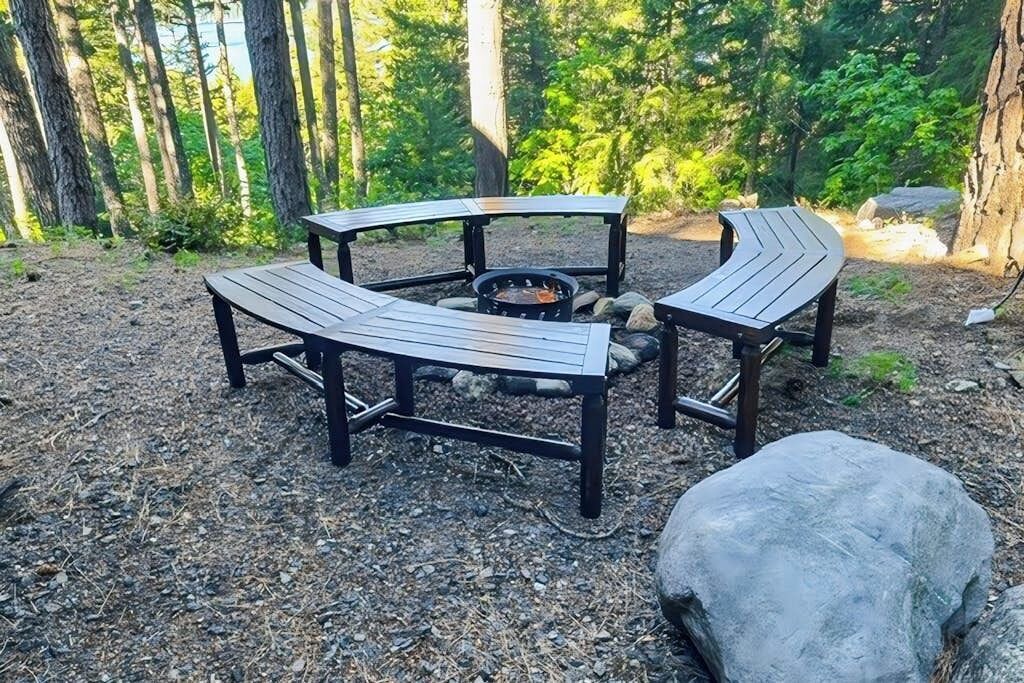 Photo of Outdoor in Roslyn Ridge