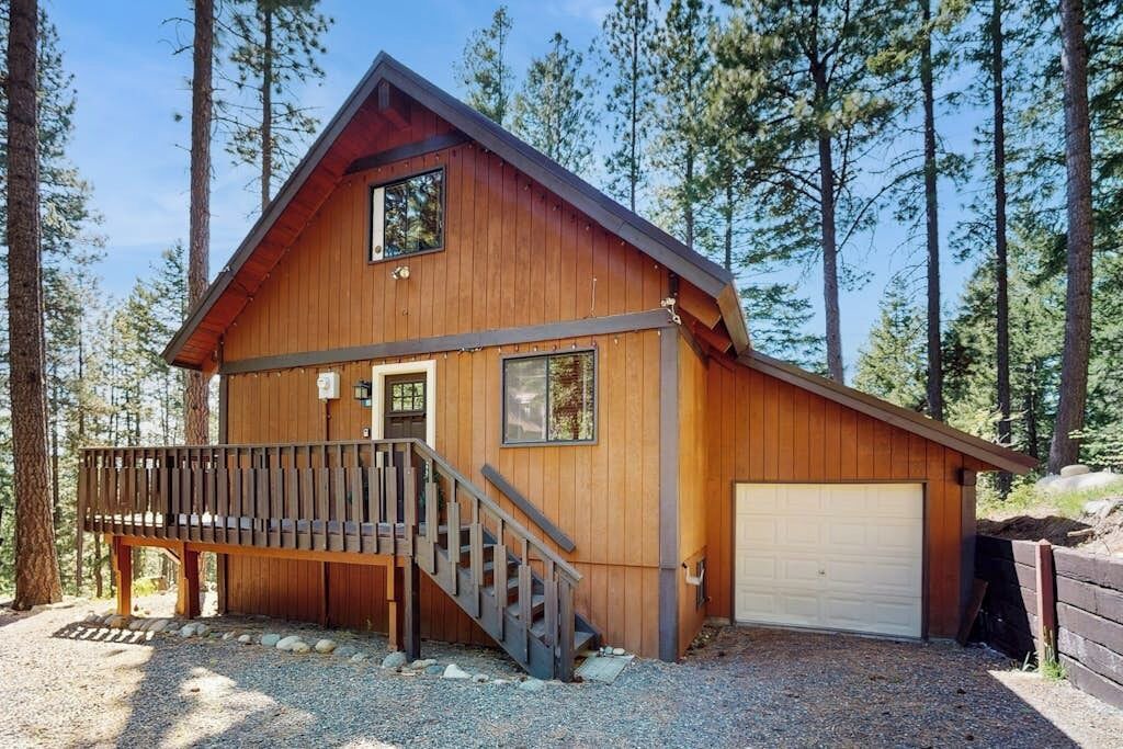 Photo of Outdoor in Roslyn Ridge