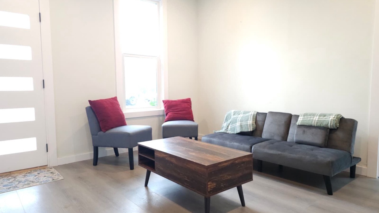 Photo of Livingroom in Lettered Streets