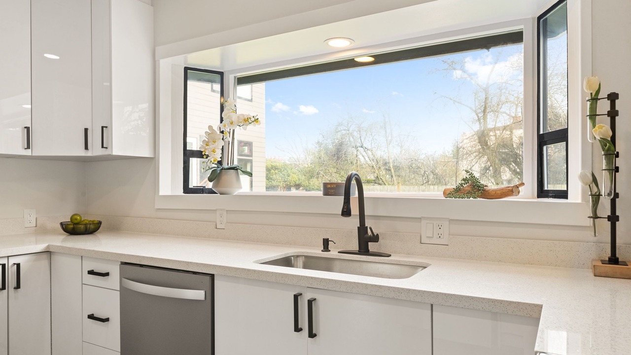Photo of Kitchen in Lettered Streets