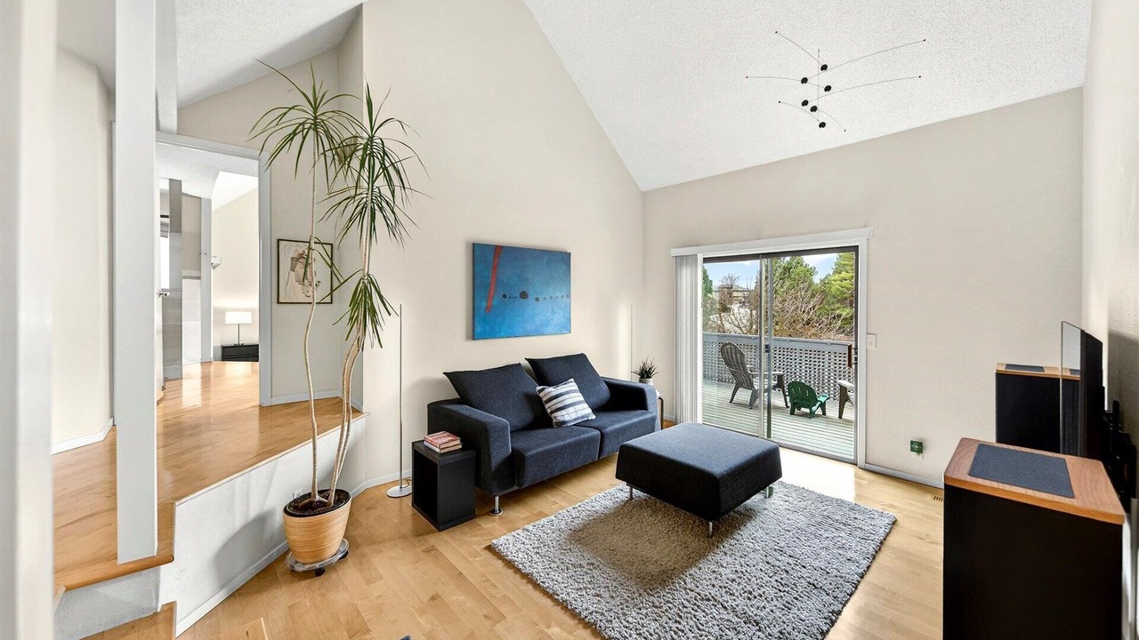Photo of Livingroom in East End