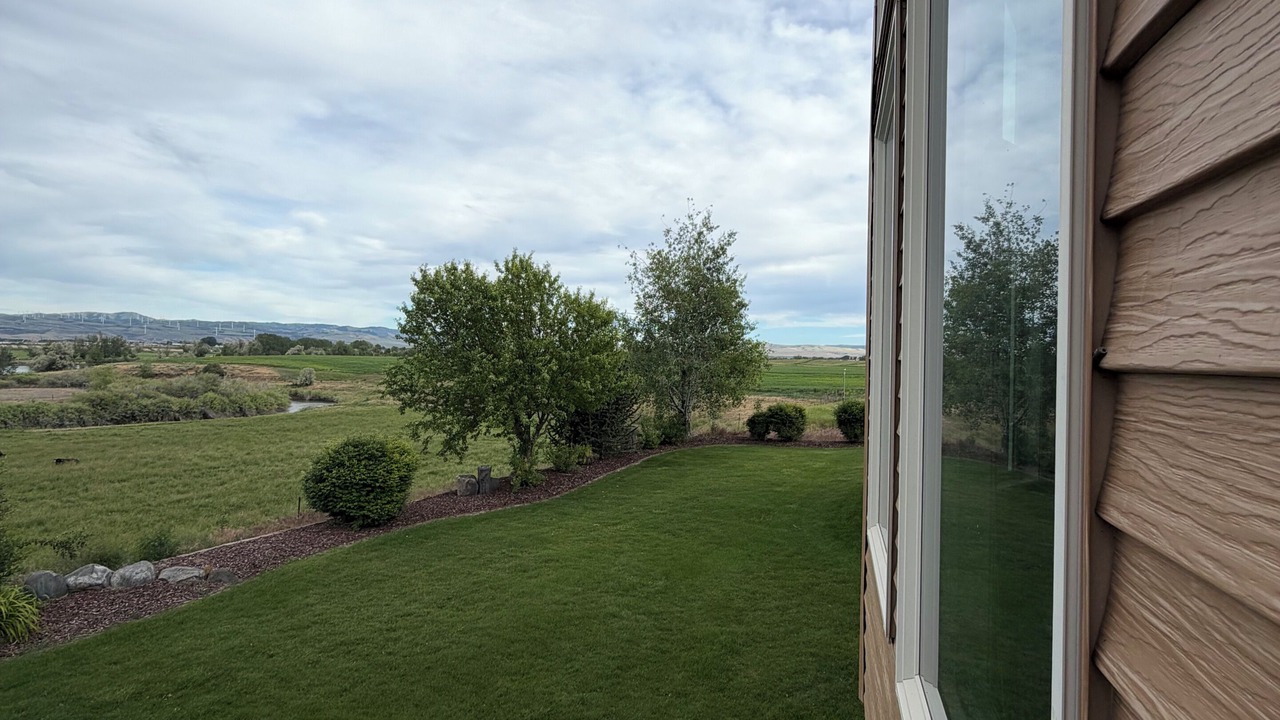 Photo of Outdoor in Moreland