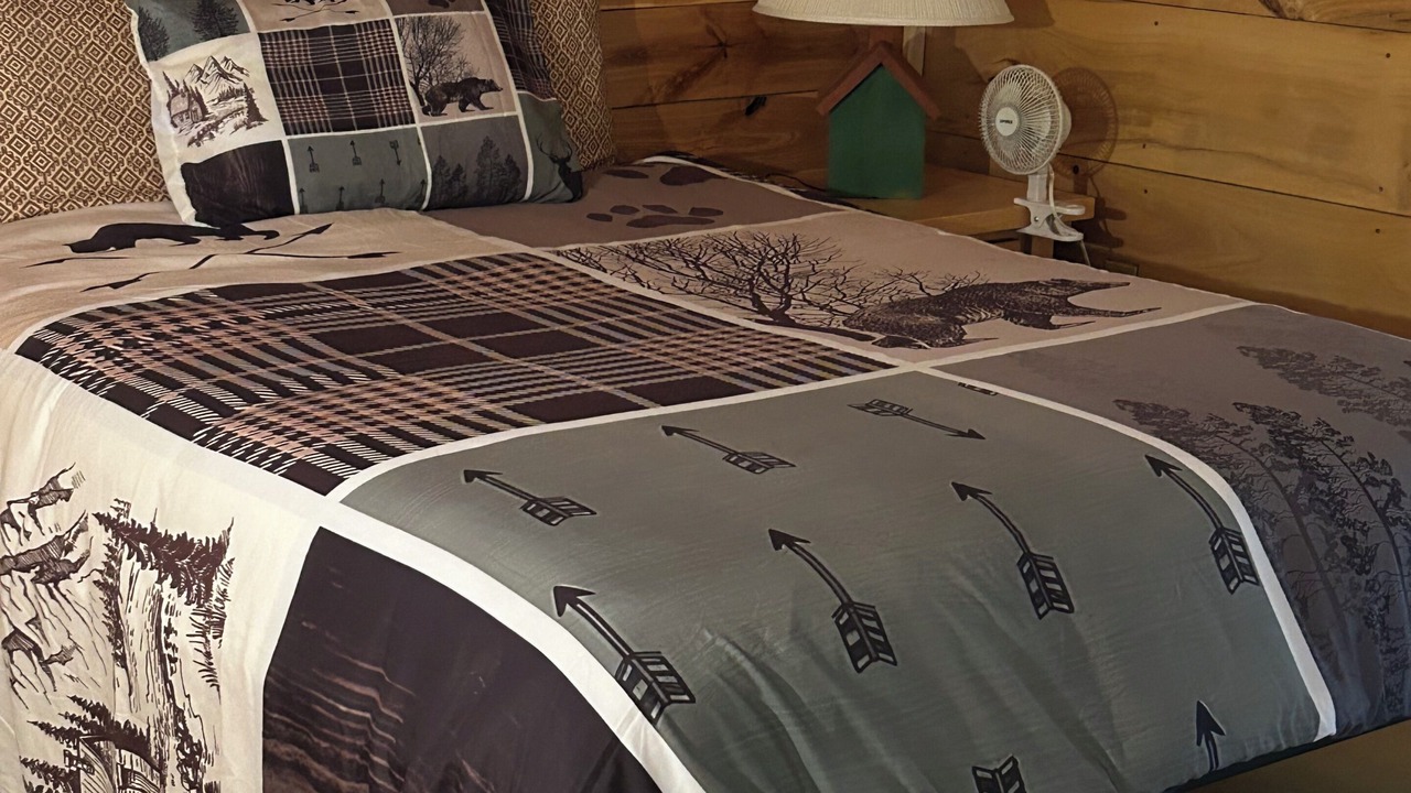 Photo of Bedroom in Glendo