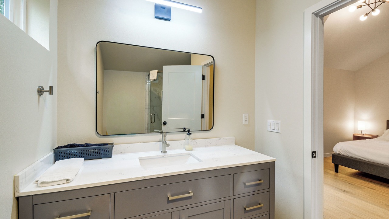 Photo of Bathroom in West Hills