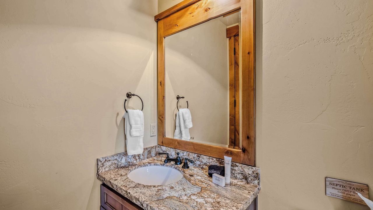 Photo of Bathroom in Oakley
