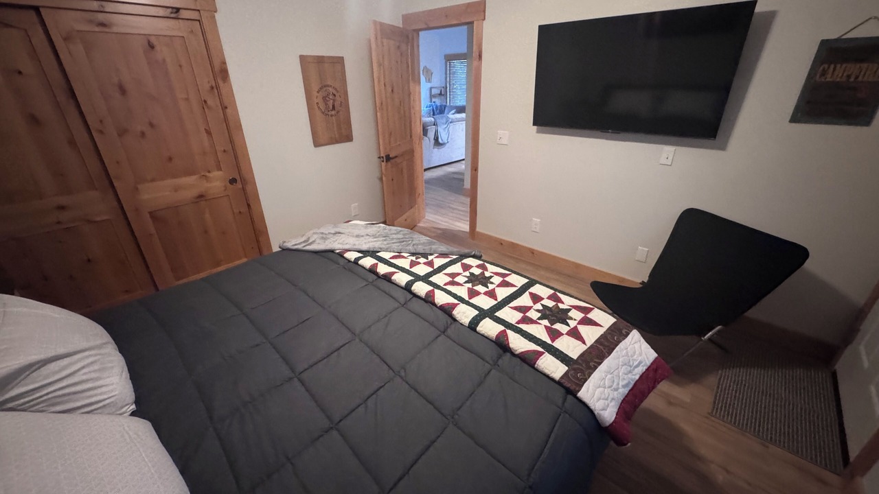 Photo of Bedroom in Joseph
