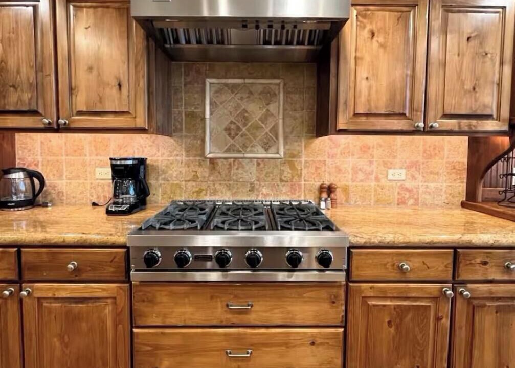 Photo of Kitchen in Warm Springs