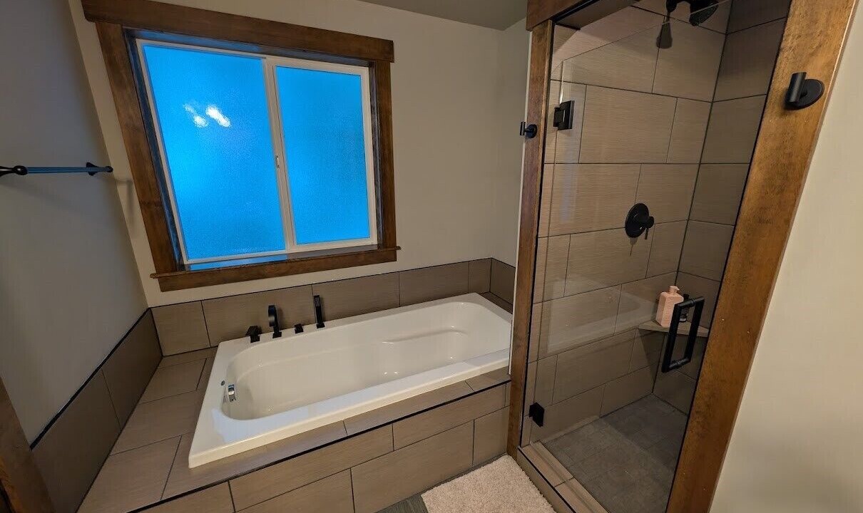 Photo of Bathroom in Snoqualmie Pass