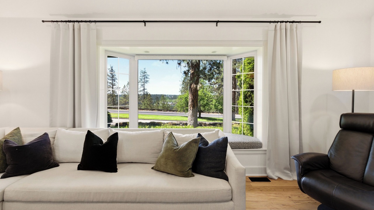 Photo of Livingroom in Manito