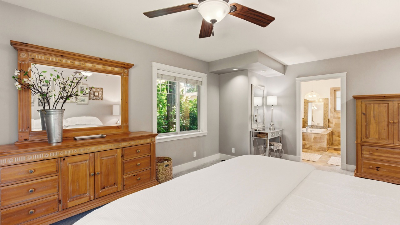 Photo of Bedroom in Manito