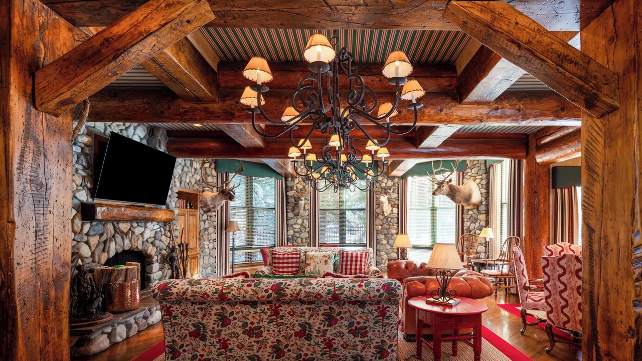 Photo of Livingroom in Warm Springs