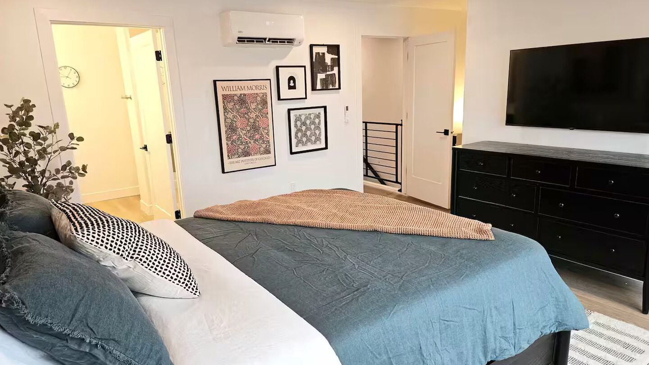 Photo of Bedroom in Millcreek
