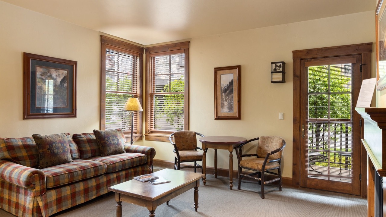 Photo of Bedroom in Jackson