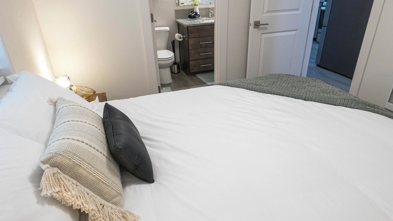 Photo of Bedroom in Sunset