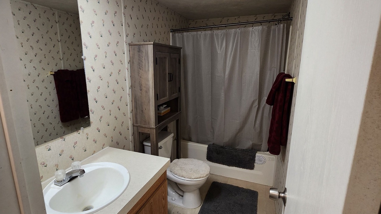 Photo of Bathroom in Murphy