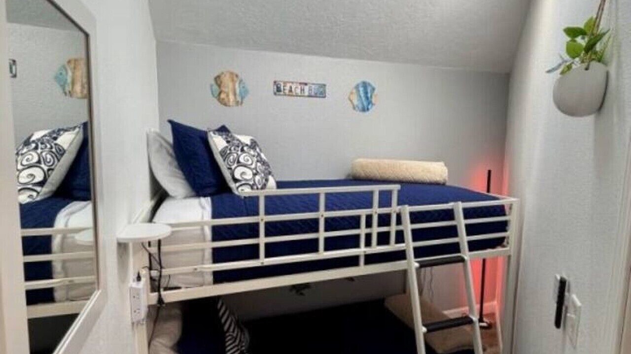 Photo of Bedroom in Garden City
