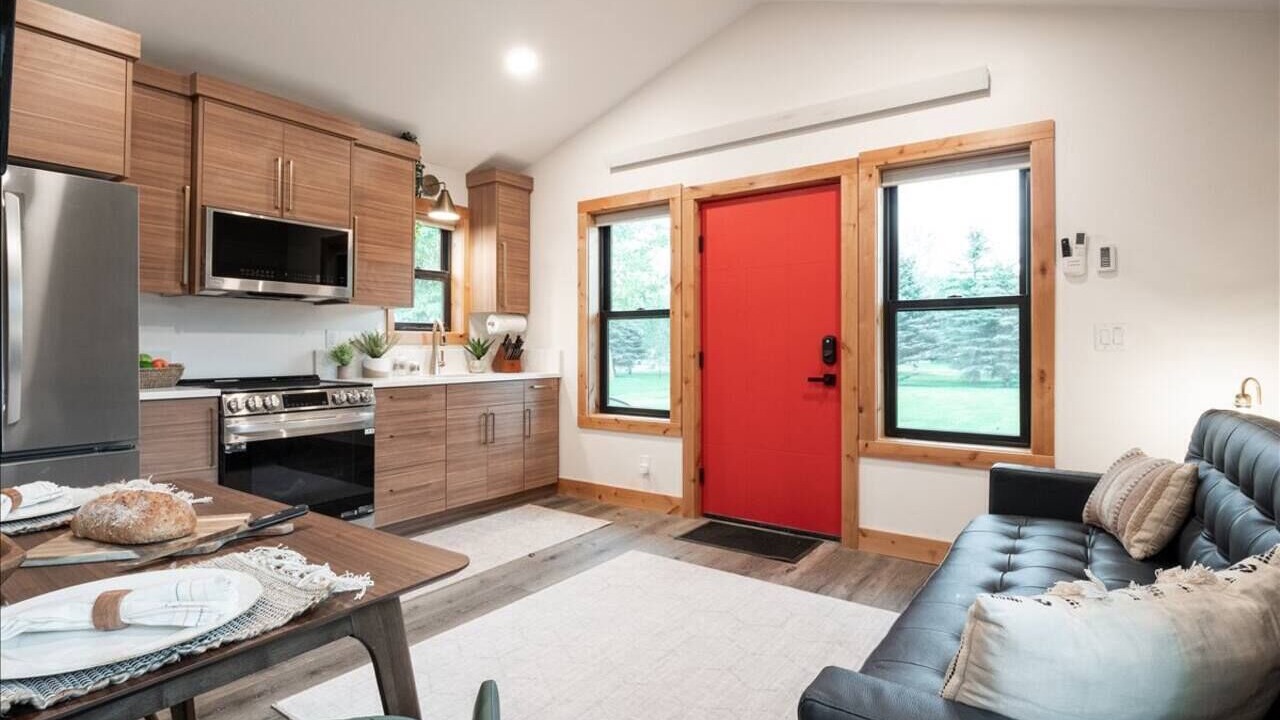 Photo of Livingroom in Victor