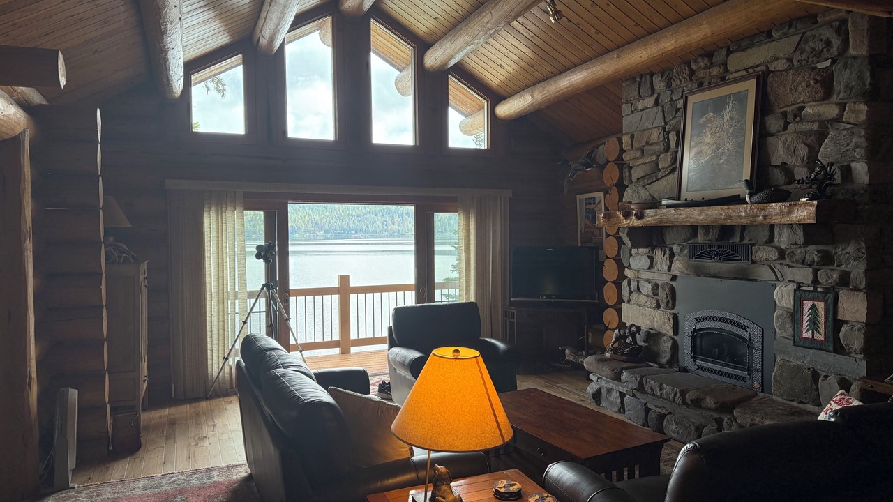 Photo of Livingroom in Seeley Lake