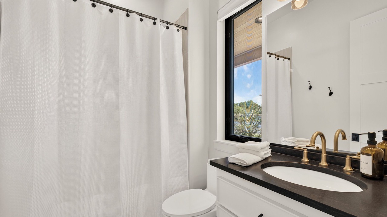 Photo of Bathroom in St. Anthony