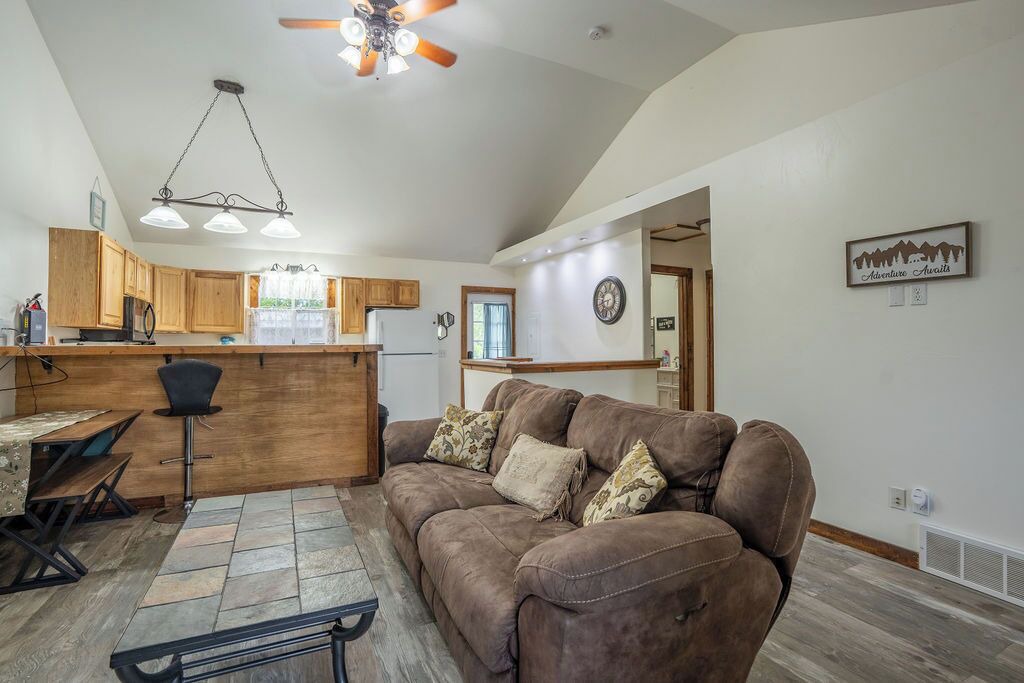 Photo of Livingroom in St. Anthony