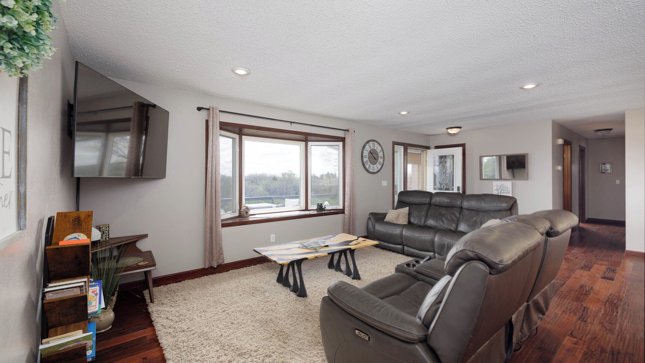 Photo of Livingroom in Dickinson