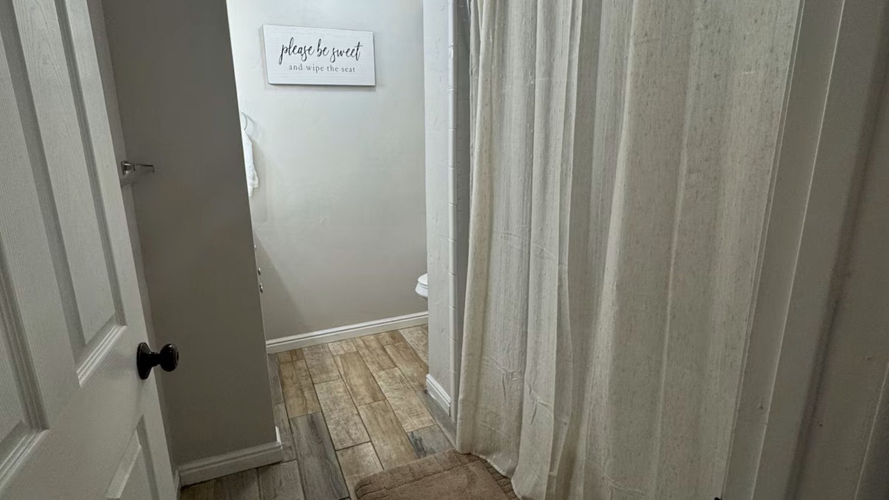 Photo of Bathroom in Logan