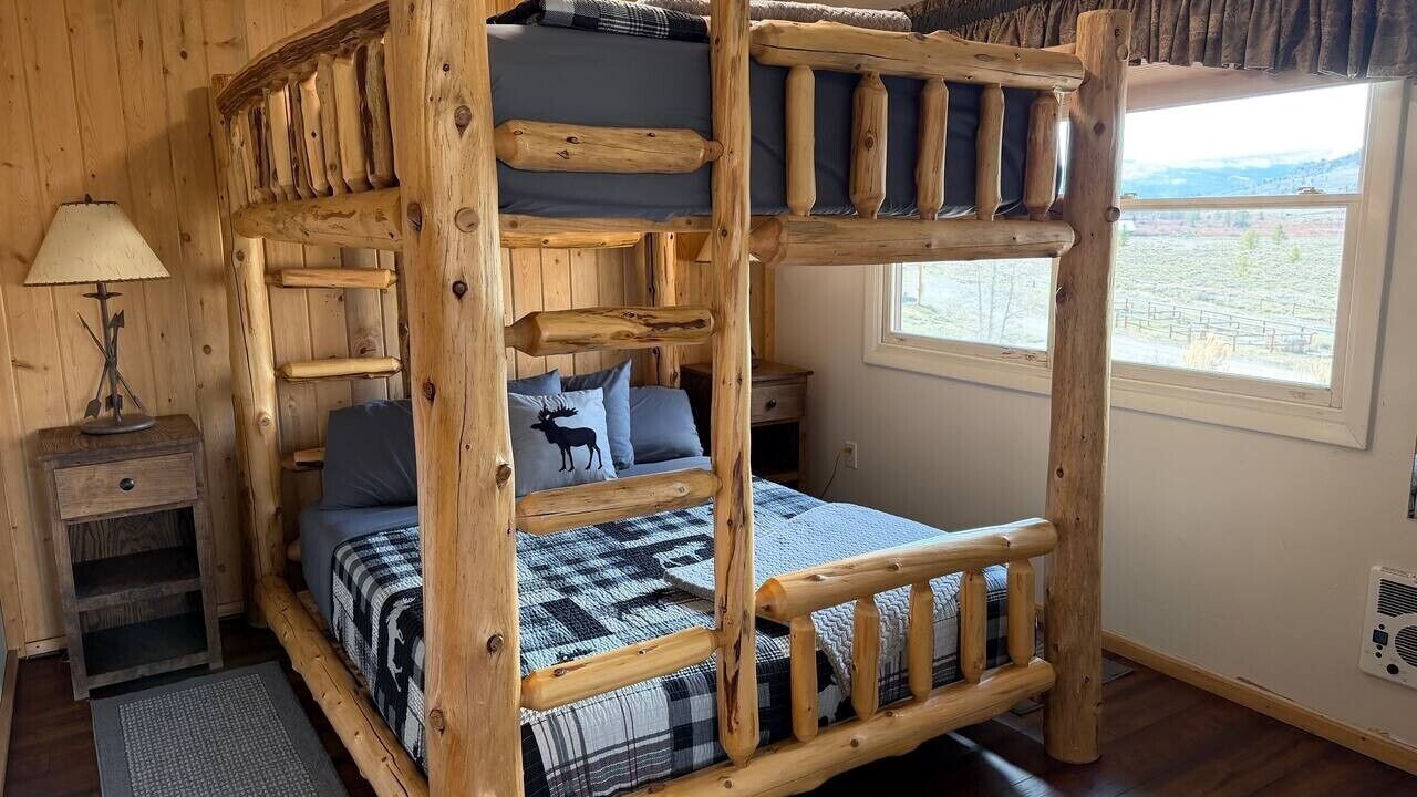Photo of Bedroom in Dubois