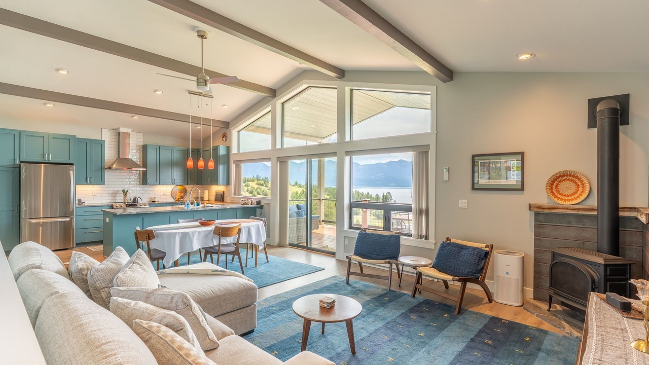 Photo of Livingroom in Polson