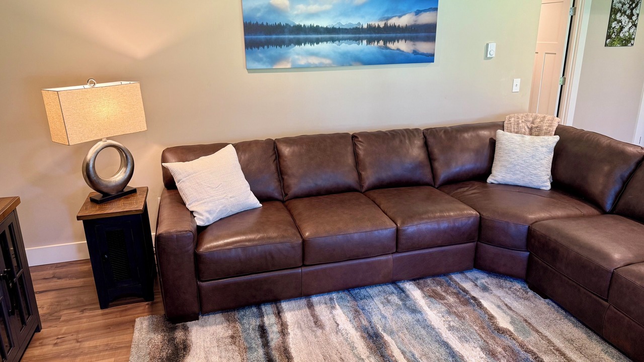 Photo of Livingroom in Finley Point