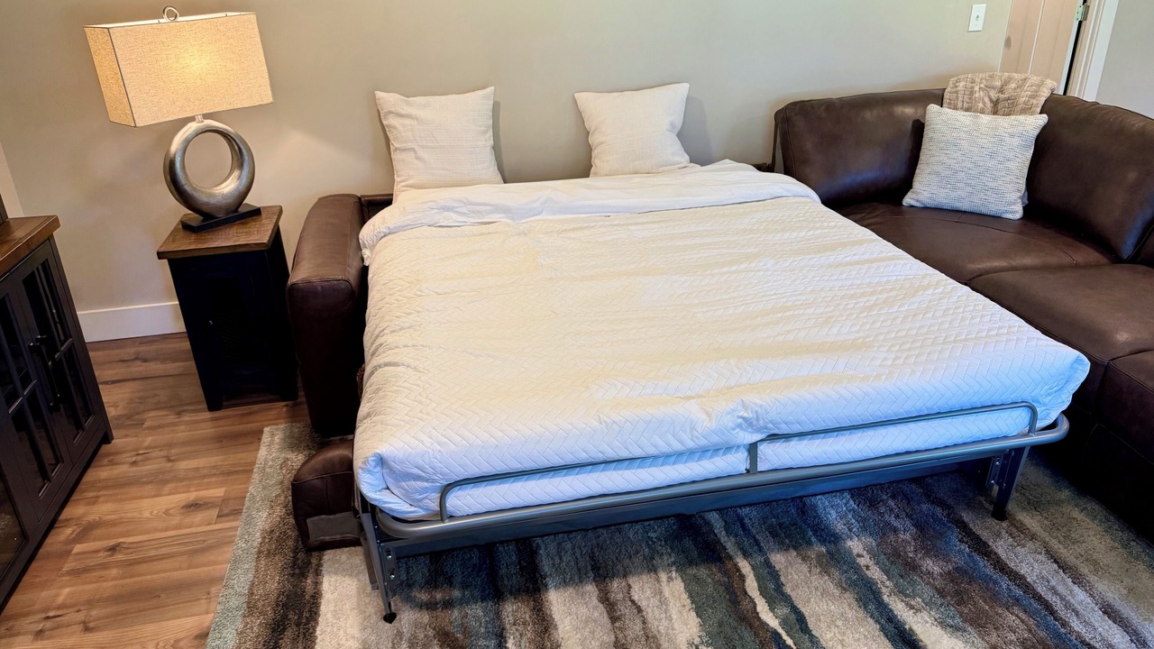 Photo of Bedroom in Finley Point