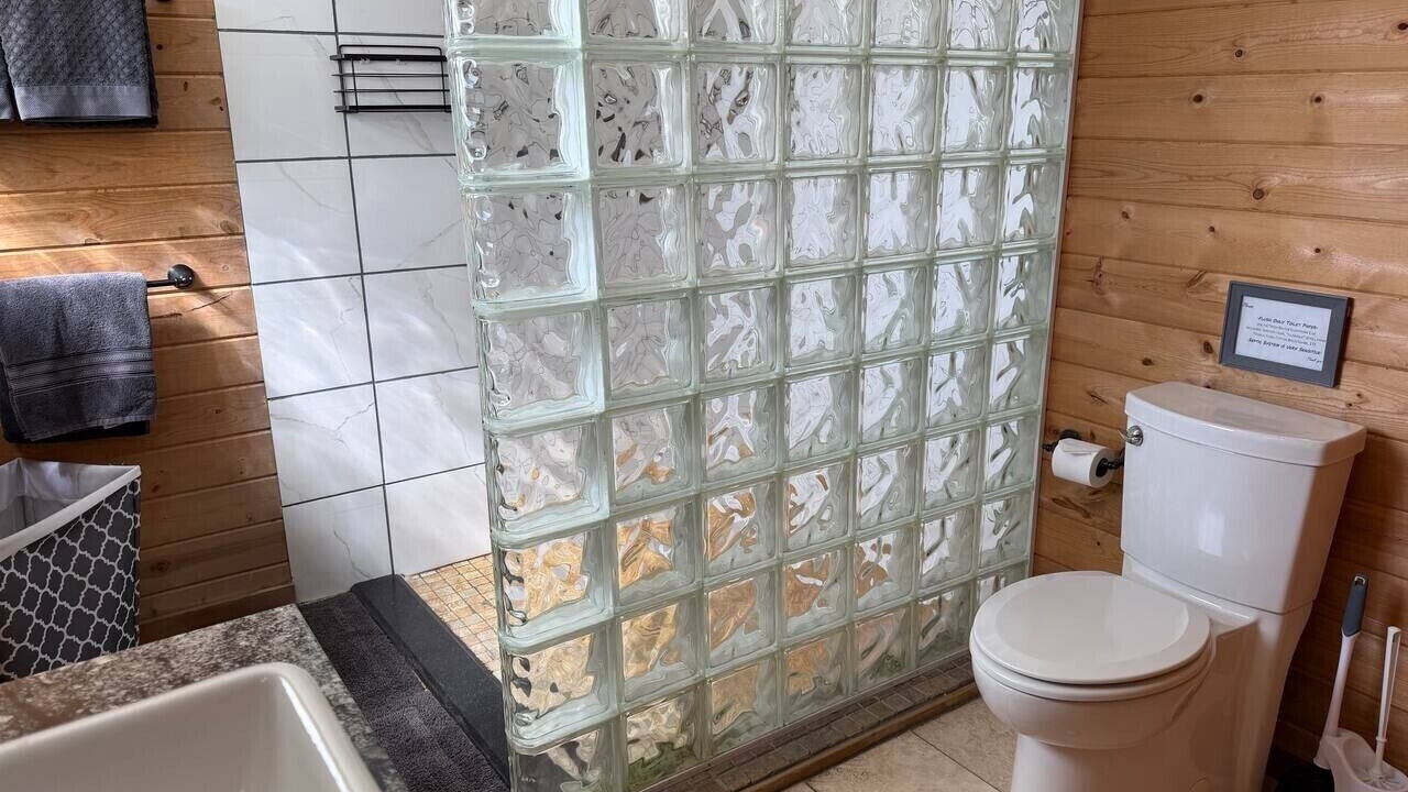 Photo of Bathroom in Dubois