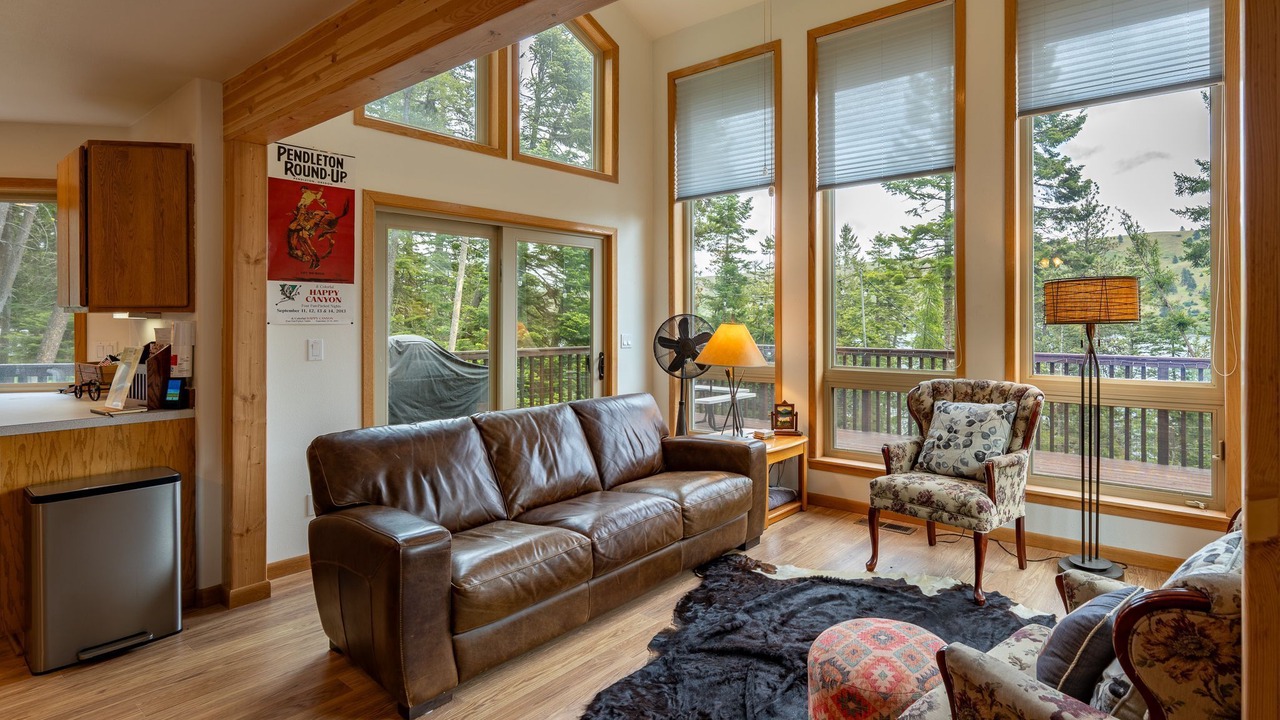 Photo of Livingroom in Wallowa County