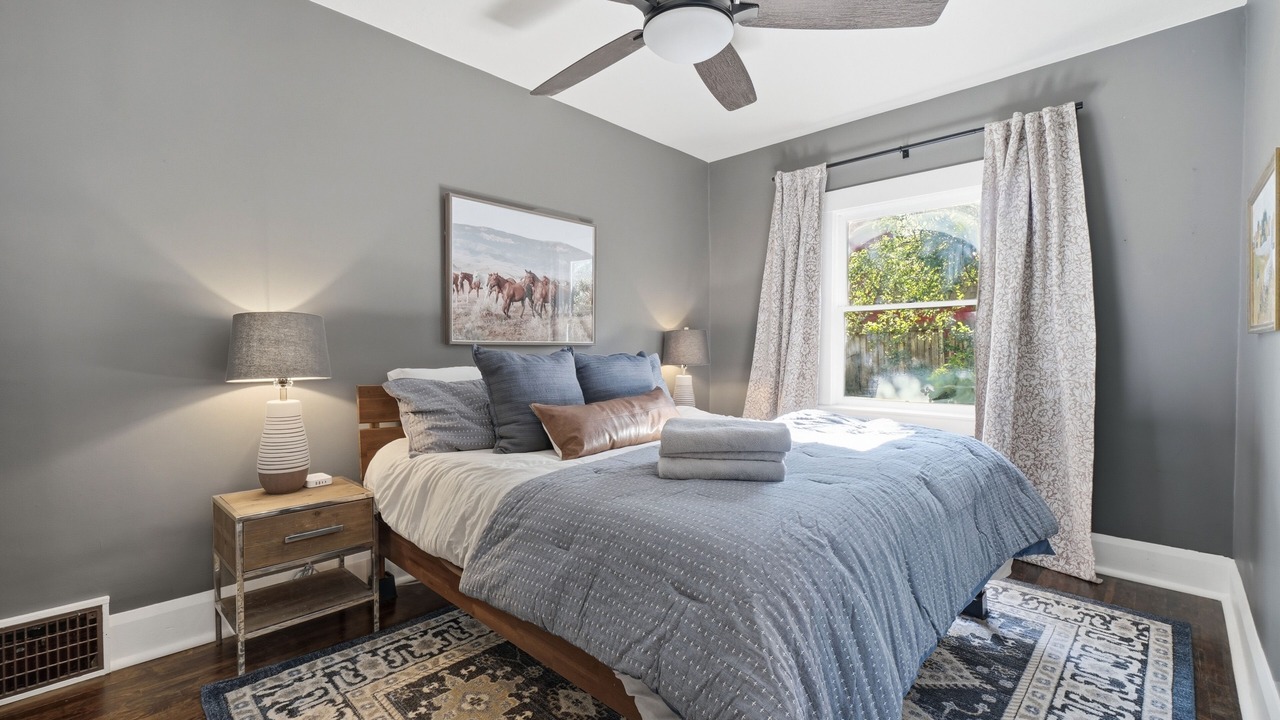Photo of Bedroom in Bountiful