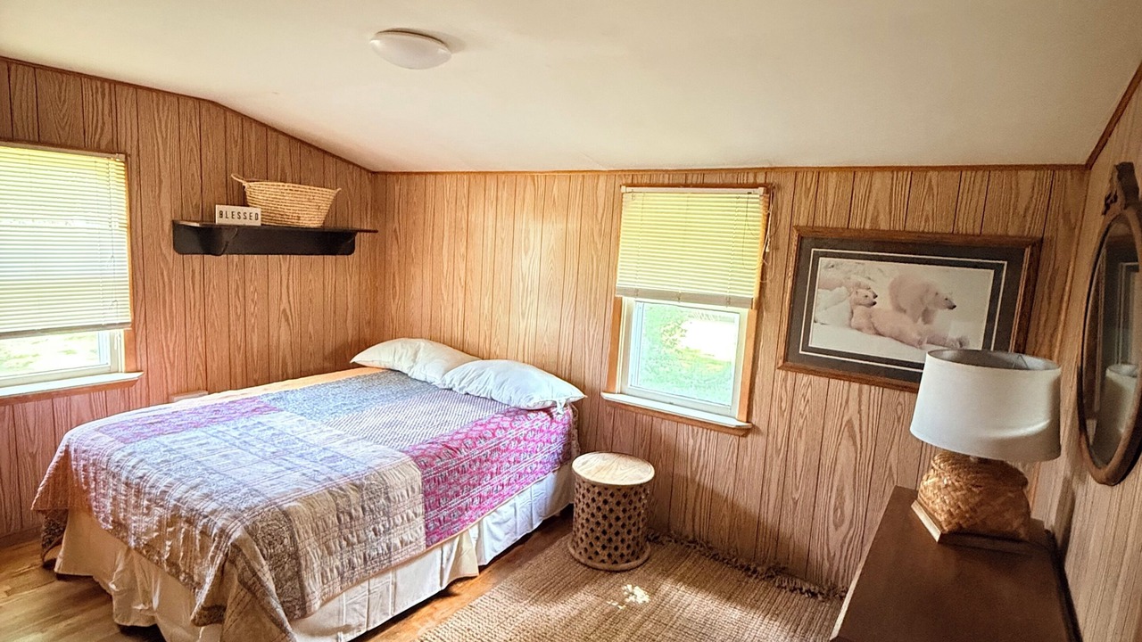 Photo of Bedroom in Sundance