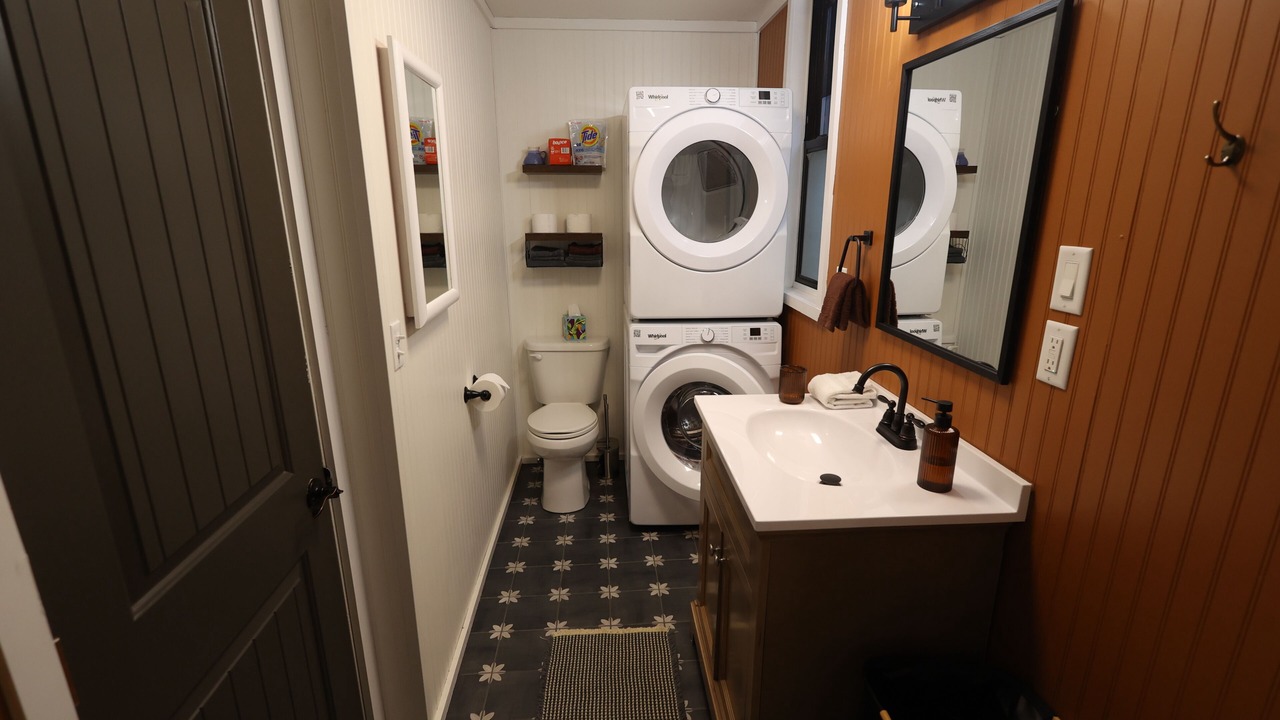 Photo of Bathroom in Anaconda