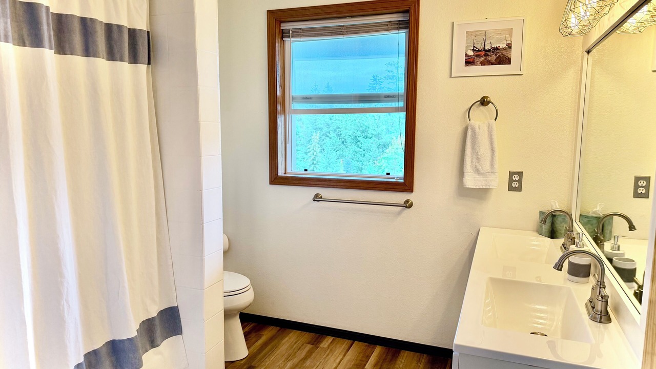 Photo of Bathroom in Clarksville
