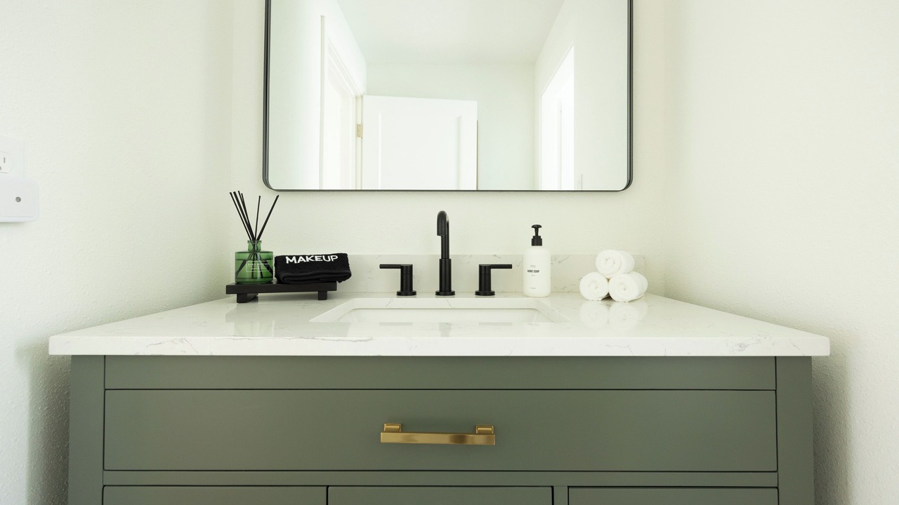 Photo of Bathroom in Pullman