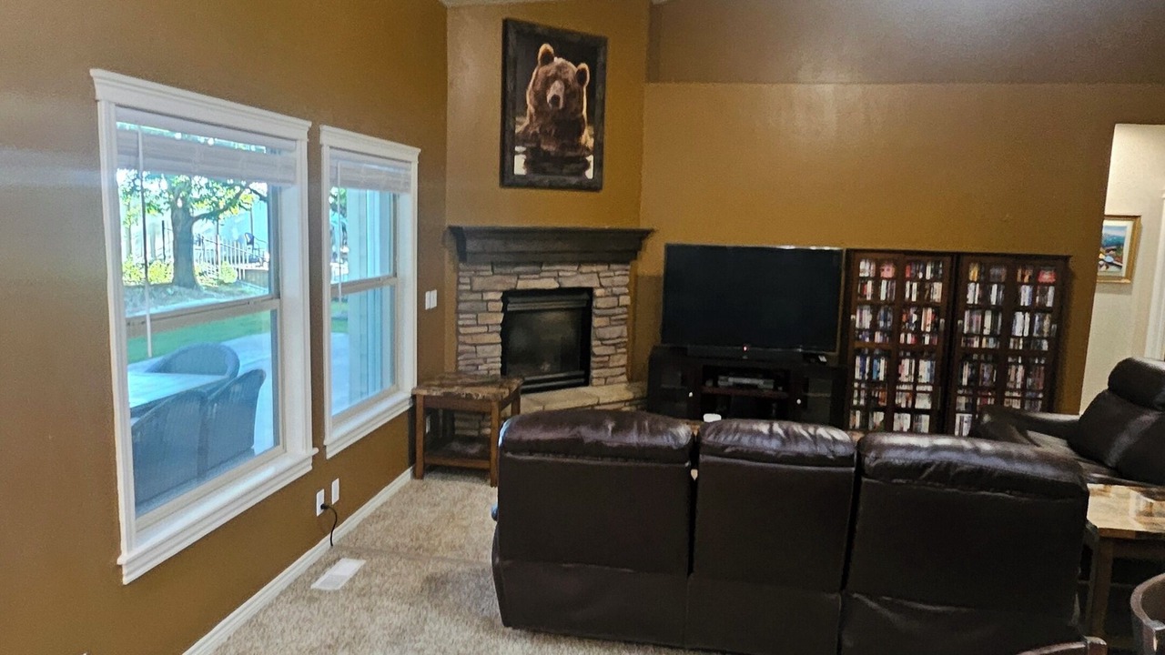 Photo of Livingroom in Eagle